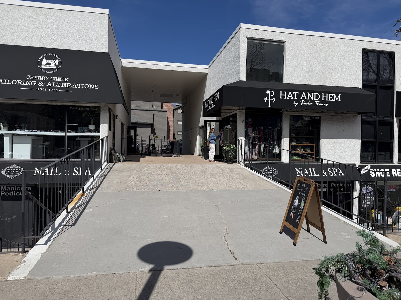 5th Avenue Nails nail work in Denver, Colorado